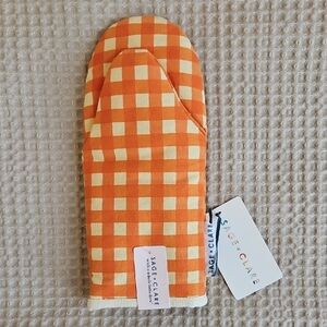Sage x Clare Checkered Oven Mitt